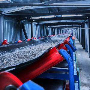 Fixed Industrial Belt Conveyor For Bulk Materials Handling Mining Cement (बल्कि सामग्रियों से निपटने के लिए स्थिर औद्योगिक बेल्ट कन्वेयर)